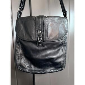 Levenger Black Leather Messenger Crossbody Bag Adjustable Strap Work Travel